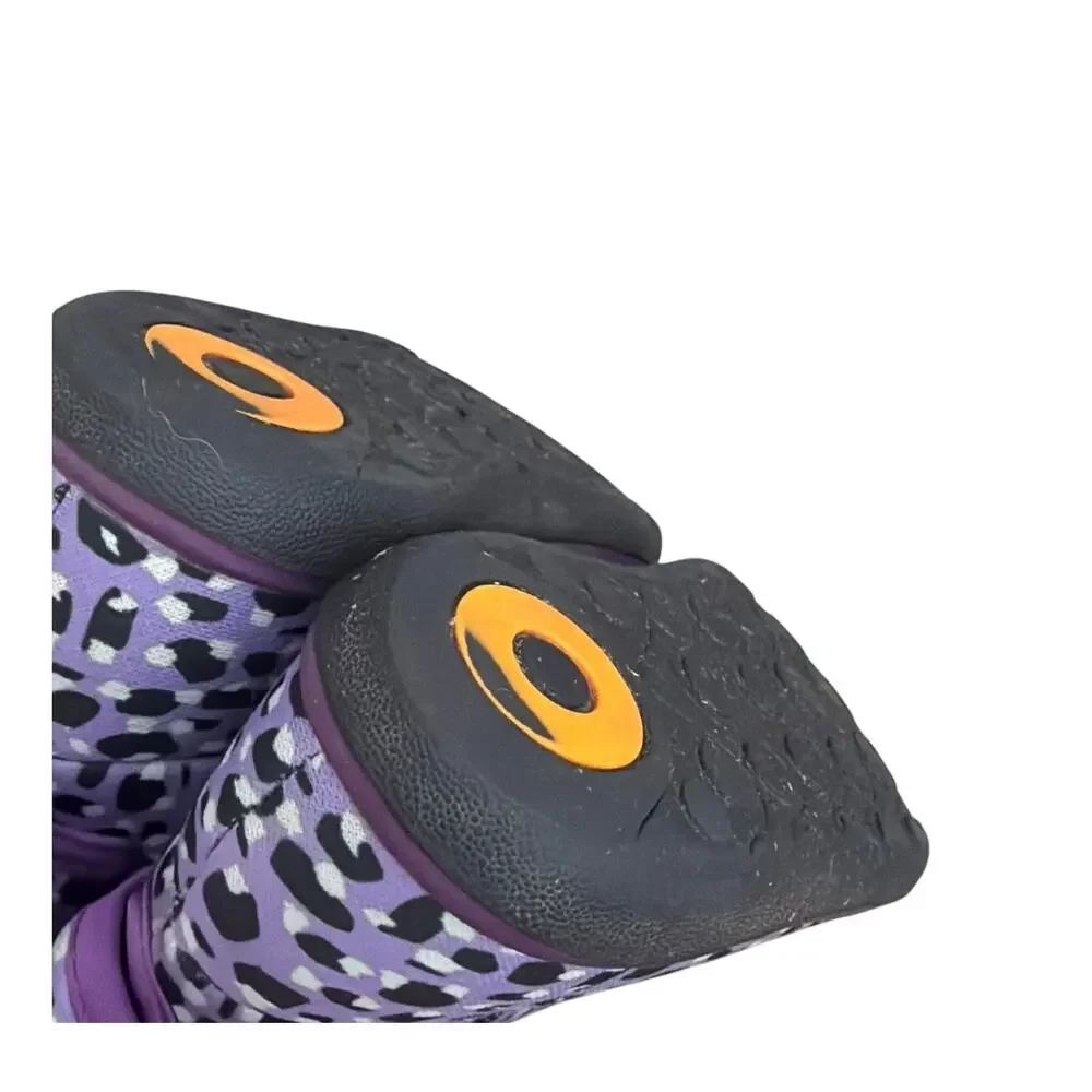 Bogs Kids' Classic Leopard waterproof boots in purple multi toddler size 7